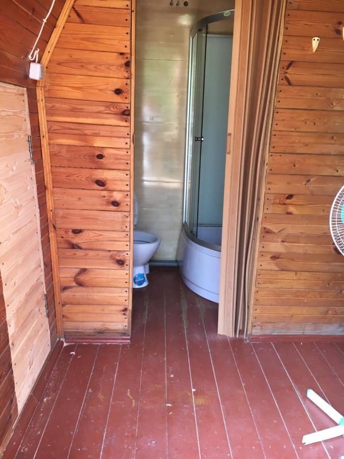 Номера В Деревянных Домиках Hotell Fontanka Exteriör bild
