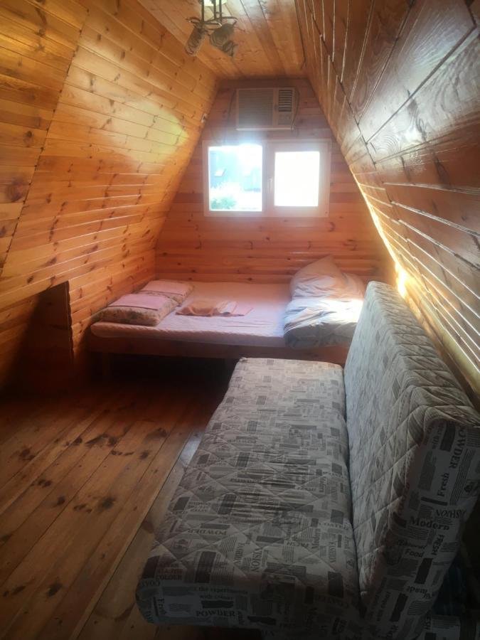 Номера В Деревянных Домиках Hotell Fontanka Exteriör bild