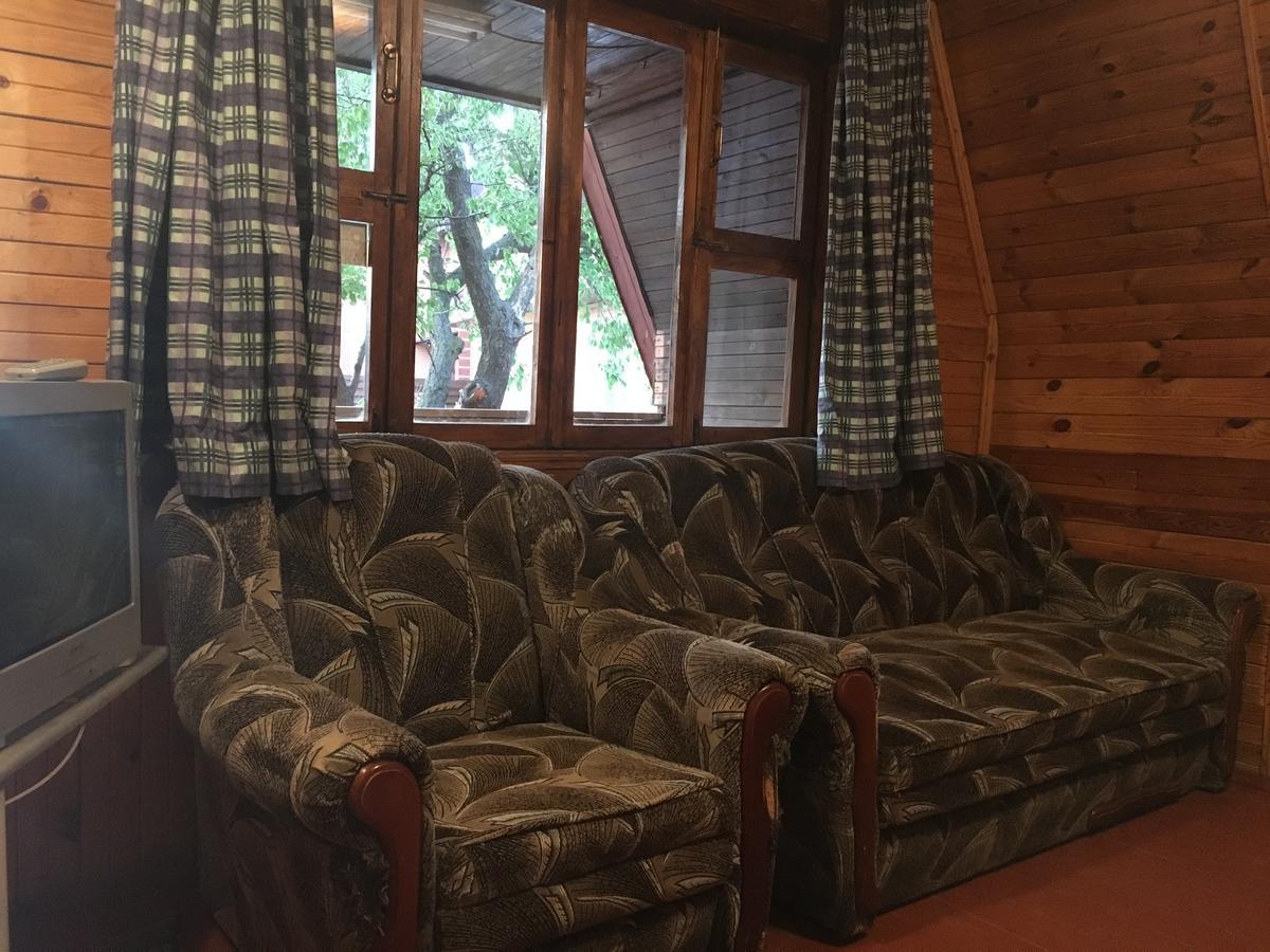 Номера В Деревянных Домиках Hotell Fontanka Exteriör bild